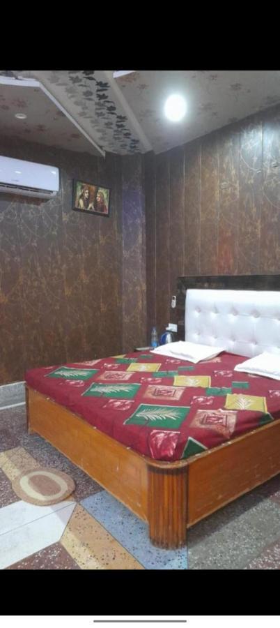 Guest house Somnath