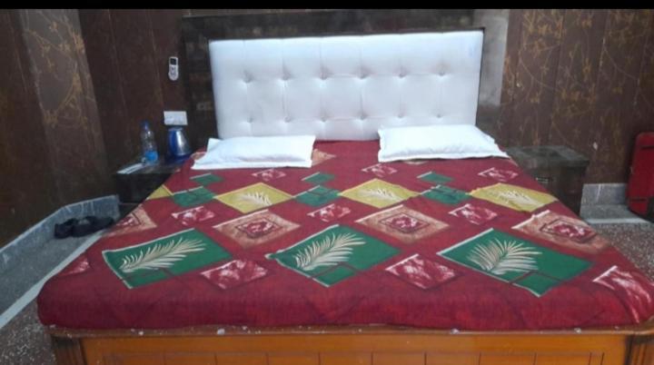 Somnath Guest house Vrindavan